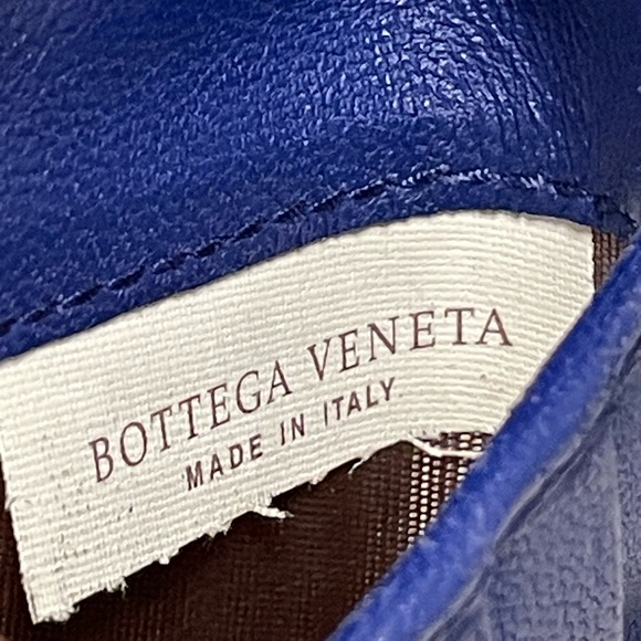 Bottega Venetta bifold wallet - Picture 12 of 14